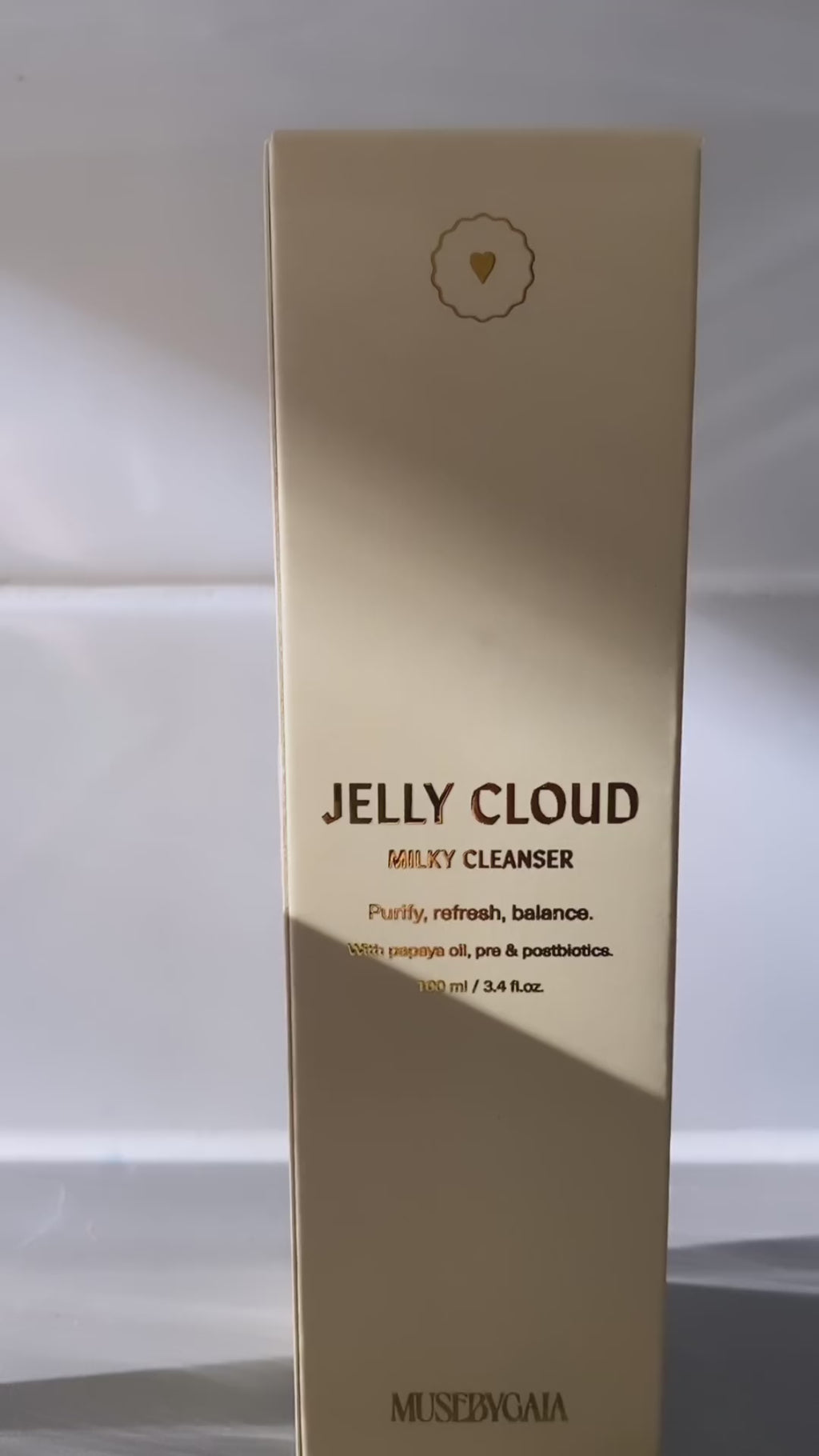 Jelly Cloud Milky Cleanser
